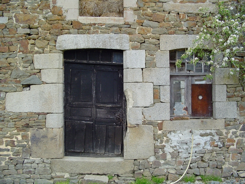 032 20050417 LA BOUILLERE PAA 01.jpg -                                